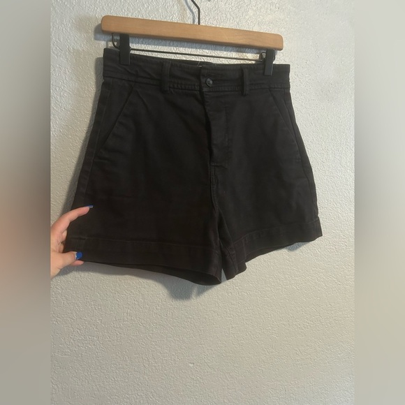 Everlane the way high canvas shorts in black - Picture 4 of 6